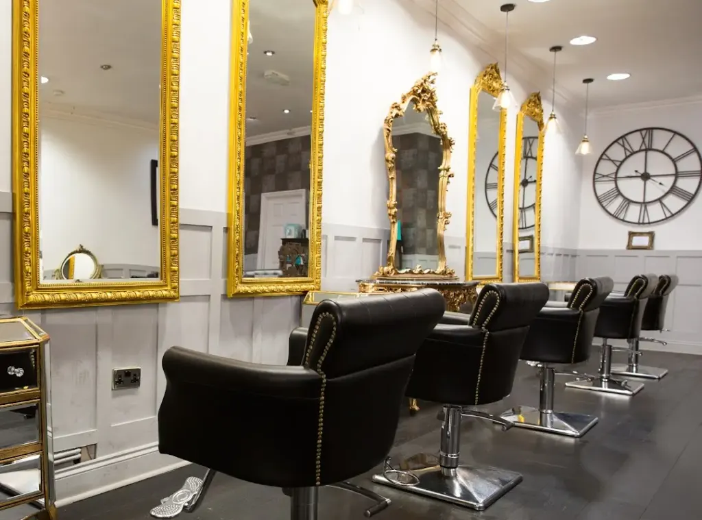 3Thirty Curly Hair Salon London — Hairdresser in London